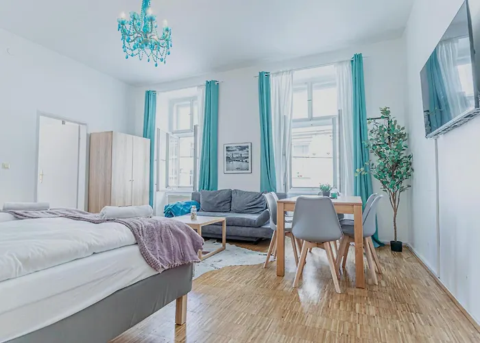 In The Heart Of Vienna, Amazing 2br With Wifi & Tv