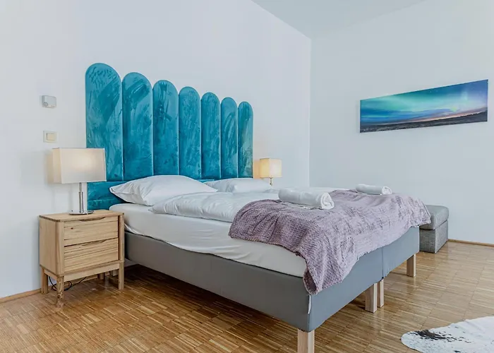 In The Heart Of Vienna, Amazing 2br With Wifi & Tv * Vienna